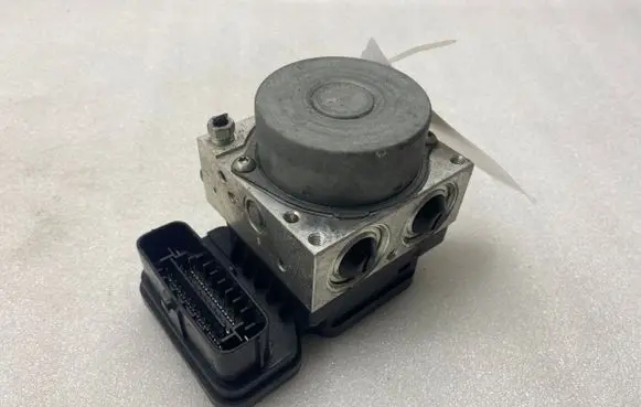 Toyota C-HR I ABS Pump 4451047070
