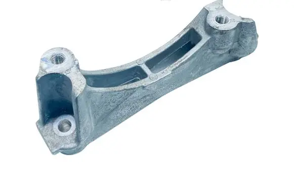 Lexus RX 450H Engine mounting bracket 1234131040 12341-31040