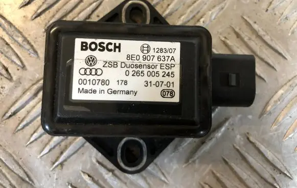 Audi A6 S6 C5 4B ESP acceleration yaw rate sensor 8E0907637A 0265005245 0010780