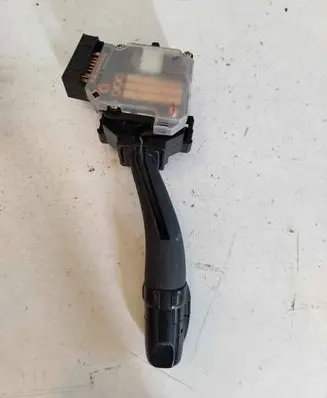 Hyundai Santa Fe Indicator stalk 202004727