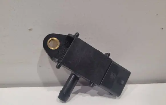 Opel Insignia A Exhaust gas pressure sensor 55566186