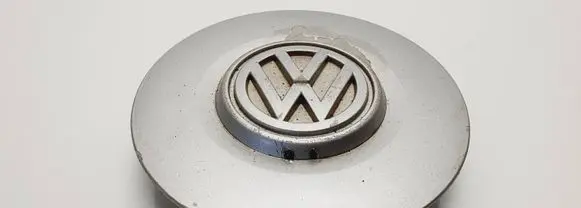 Volkswagen Golf III Original wheel cap 1H0601149B 1H0601151B 666M30