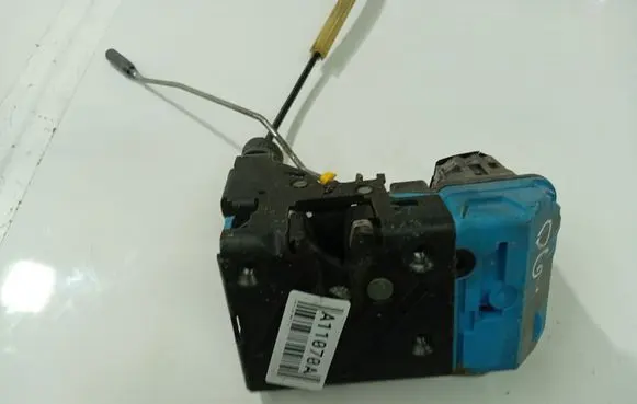 Volvo S60 Rear door lock 