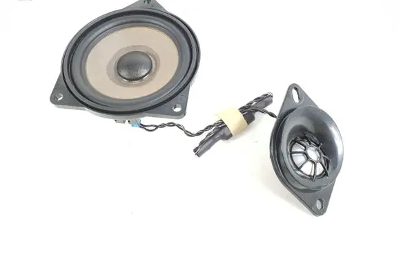 Panel speaker