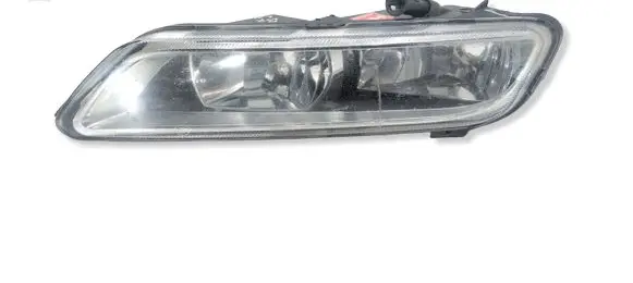 Volkswagen PASSAT B7 Front fog light 176623