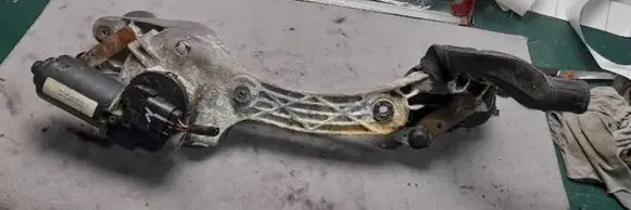 Jaguar S-Type Wiper motor XW4X-17B571-AA