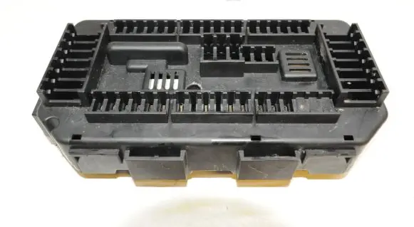 BMW 2 F22 F23 Fuse box set 9389068