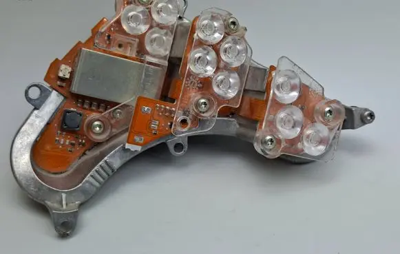 Headlight part