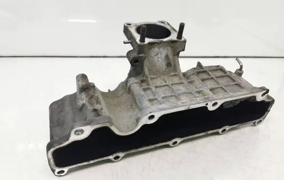 Toyota RAV 4 (XA30) Intake manifold 171110R010