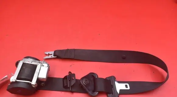 Renault Megane II Front seatbelt 6154423