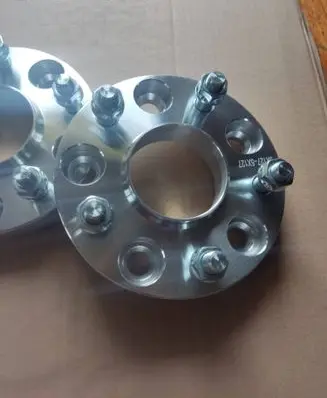 Ford Mondeo MK IV Wheel spacers 