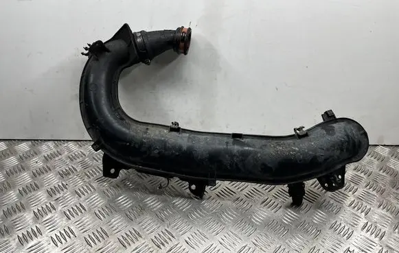 Intercooler hose/pipe