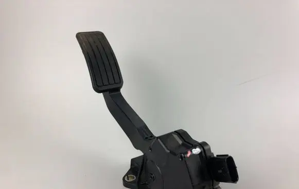 Subaru Outback Accelerator throttle pedal 36010AG140