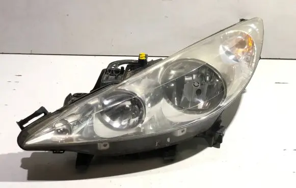 Peugeot 207 Headlight/headlamp