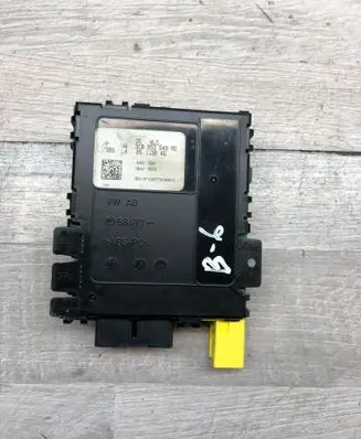 Volkswagen PASSAT B6 Steering angle sensor 3C0953549AD 05113846 01103073130610