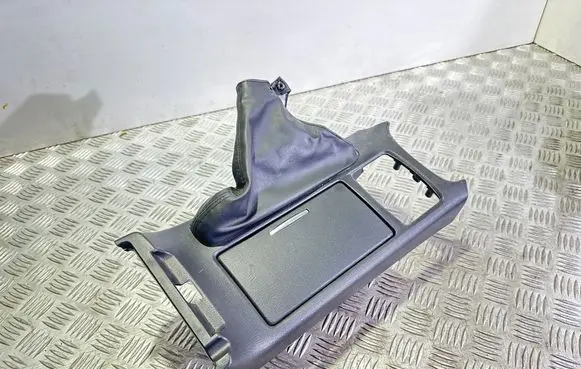 Mazda 6 Other center console (tunnel) element GHP964431 GHP955241