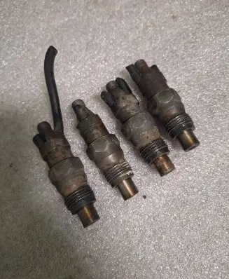 Renault Laguna I Fuel injector KCA17S42