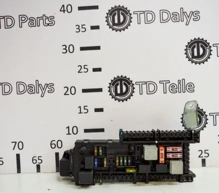 Mercedes-Benz C W204 Fuse box set 168298