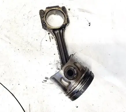 Volkswagen PASSAT B4 Piston with connecting rod