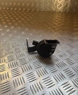 Audi Q3 8U Horn signal 8U0951210