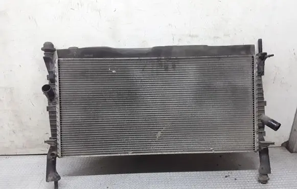 Coolant radiator