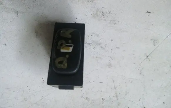 Peugeot 407 Electric window control switch 53269707 96360166 815A030904