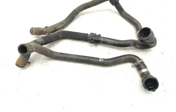 Volkswagen Golf VII Engine coolant pipe/hose 5Q0122157DE 5Q0820507A 5Q0121108B