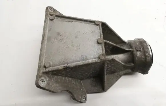 BMW X1 E84 Engine mounting bracket 7575061