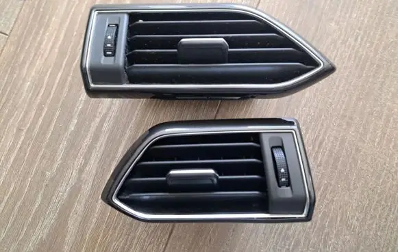 Seat Tarraco Dashboard air vent grill cover trim 5FK820902 5FK820901