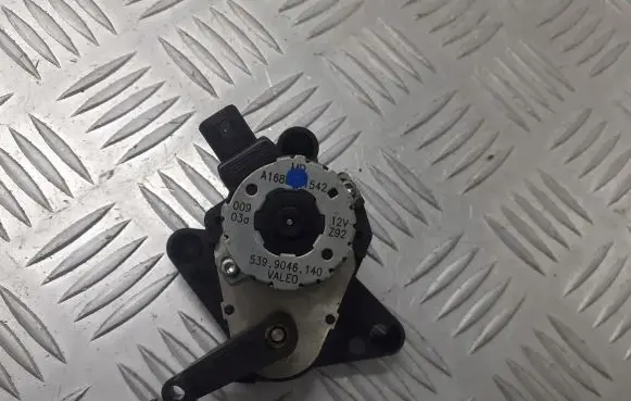 Mercedes-Benz A W168 A/C air flow flap actuator/motor A1688201542