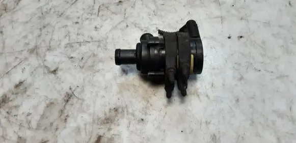 Audi Q7 4L Electric auxiliary coolant/water pump 7L0965561L