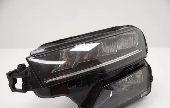 Skoda Karoq Headlight/headlamp 57B941009