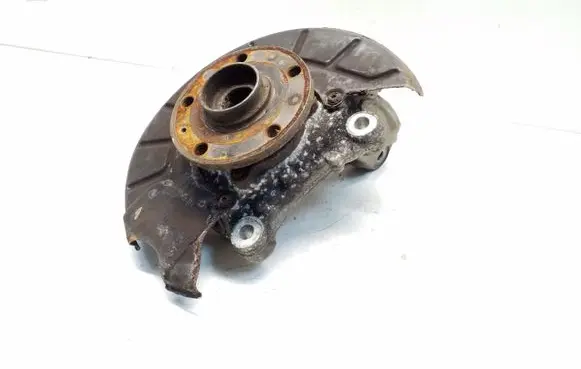 Volkswagen PASSAT B7 Front wheel hub