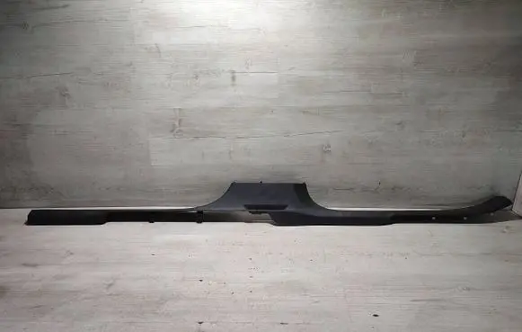 Volkswagen Touran III Front sill trim cover 5TA853372A