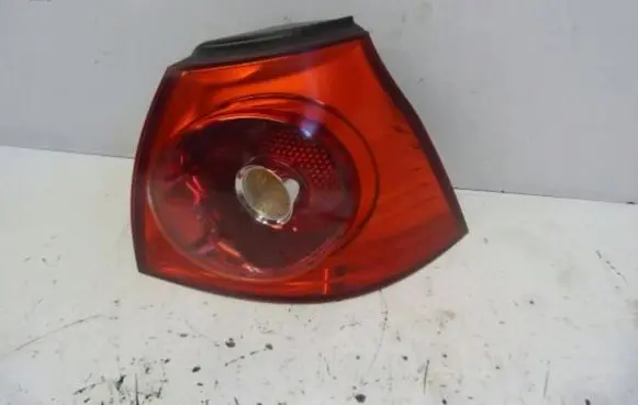 Volkswagen Golf V Rear/tail lights