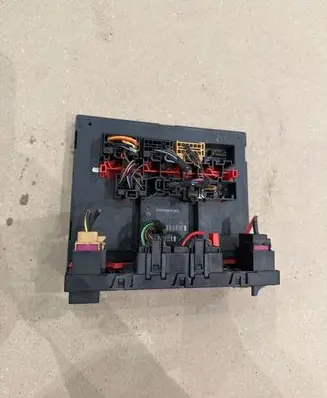 Volkswagen PASSAT B6 Comfort/convenience module 3C0937049H 28027754 H37S1301