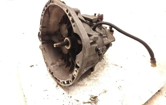 Renault Trafic II (X83) Manual 6 speed gearbox PF6 8200956118