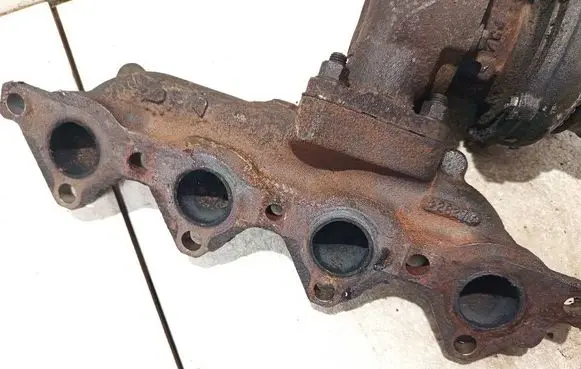 Opel Astra H Exhaust manifold 8973858151