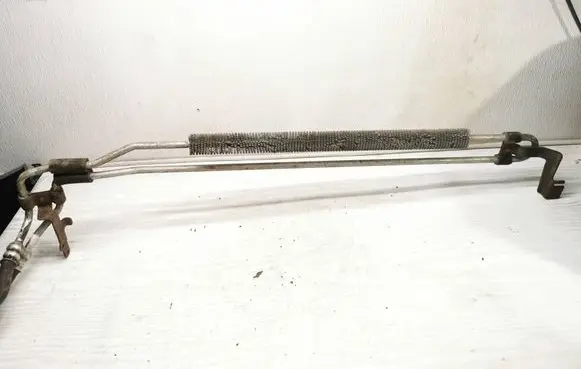 Volvo V70 Power steering radiator 31317423