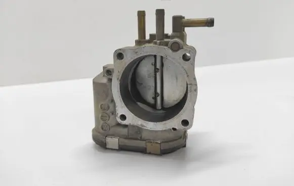Audi A4 S4 B5 8D Throttle valve 078133062B 0280750030