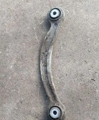 Mercedes-Benz C W204 Rear control arm 20409FI1