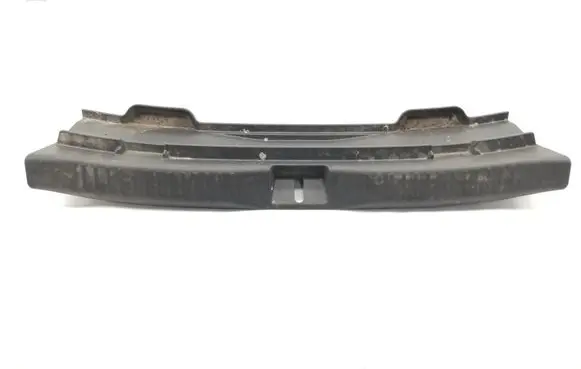 Toyota Yaris Cross Trunk/boot sill cover protection 583870D290