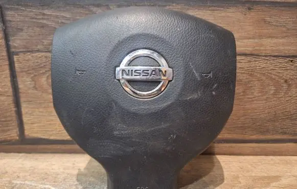 Nissan Note (E11) Steering wheel airbag 3055429 11396749 KMUU0161160935