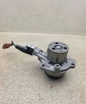 Volkswagen Golf VII Water pump 352003806