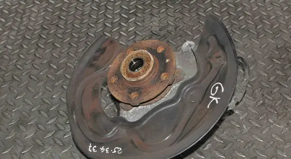 Audi A8 S8 D4 4H Rear wheel hub 4H0505431C