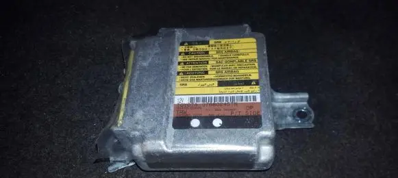 Toyota Avensis T220 Airbag control unit/module 8917005030 07680245tn
