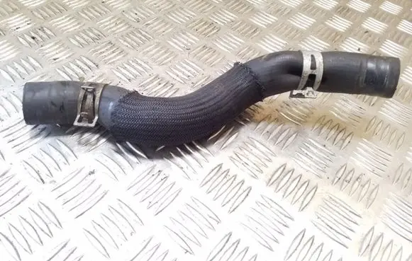Toyota Yaris Engine coolant pipe/hose