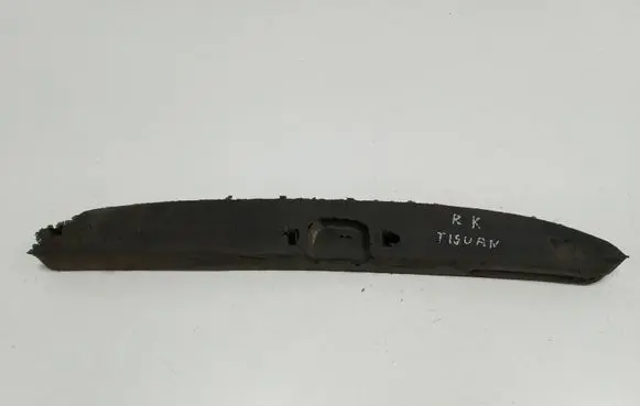 Fender end trim
