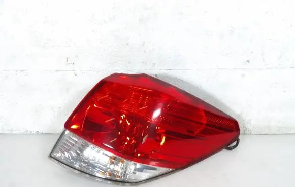 Subaru Legacy Rear/tail lights 220-20067