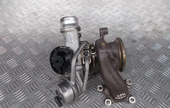 Volvo XC40 Turbo 32361510